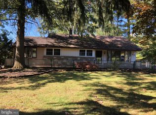 43 Hallowell Dr, Newtown, PA 18940