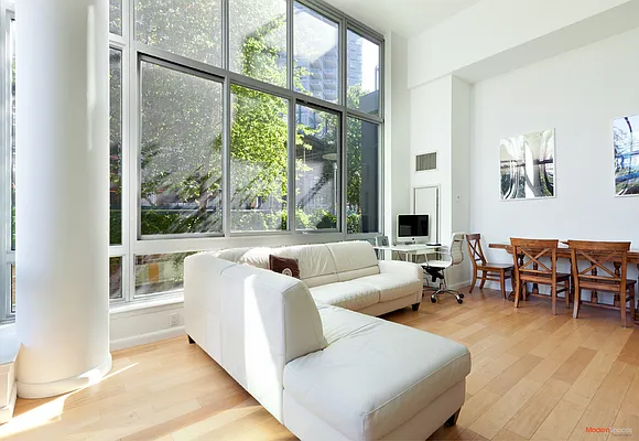 Sold by Modern Spaces | media 2