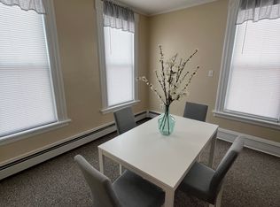 457 Park Rd FLOOR 2, West Hartford, CT 06119