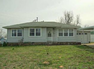 1023 N Grant Ave, Sand Springs, OK 74063