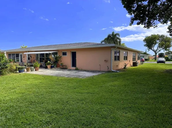 285 N High Point Blvd APT A, Boynton Beach, FL 33435