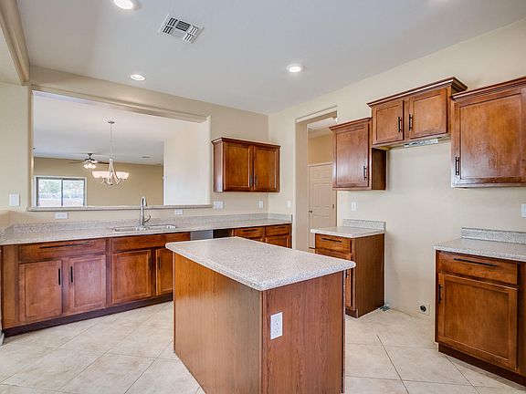 4th image of 7217 S 53rd Ln