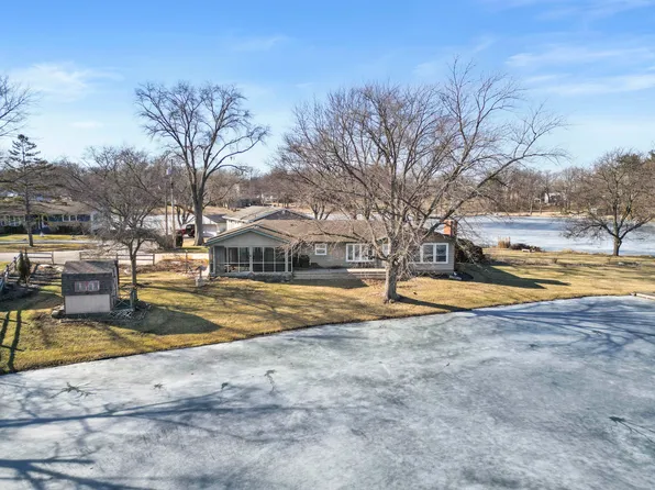 4104 Hermits Ln, Crown Point, IN 46307