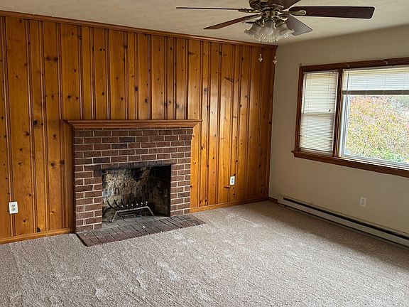 3rd image of 7141 Sunset Dr