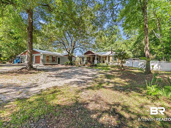 3rd image of 22969 River Rd S
