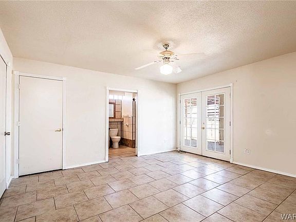 5th image of 1343 E Levee Way