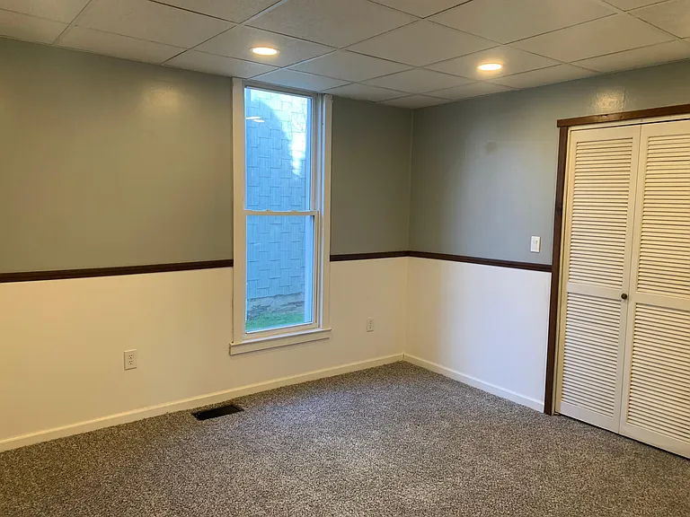 23 Hakes Ave #102 — Photo 8