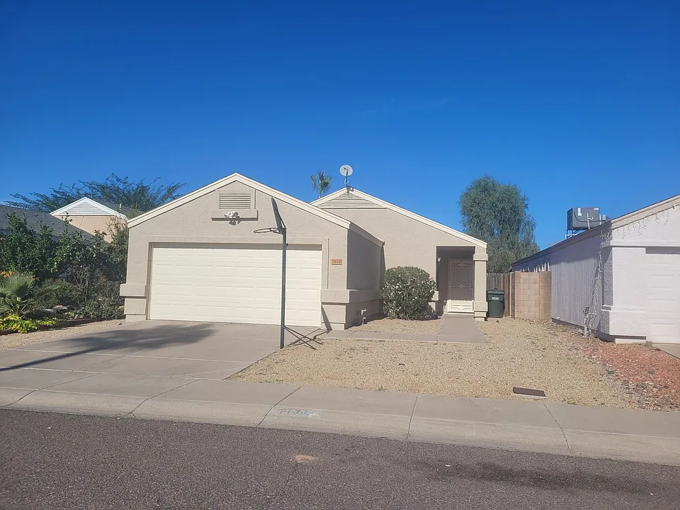 2874 W Muriel Dr