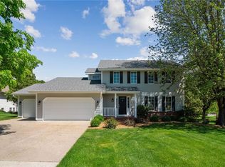 675 Beardsley St, Norwalk, IA 50211