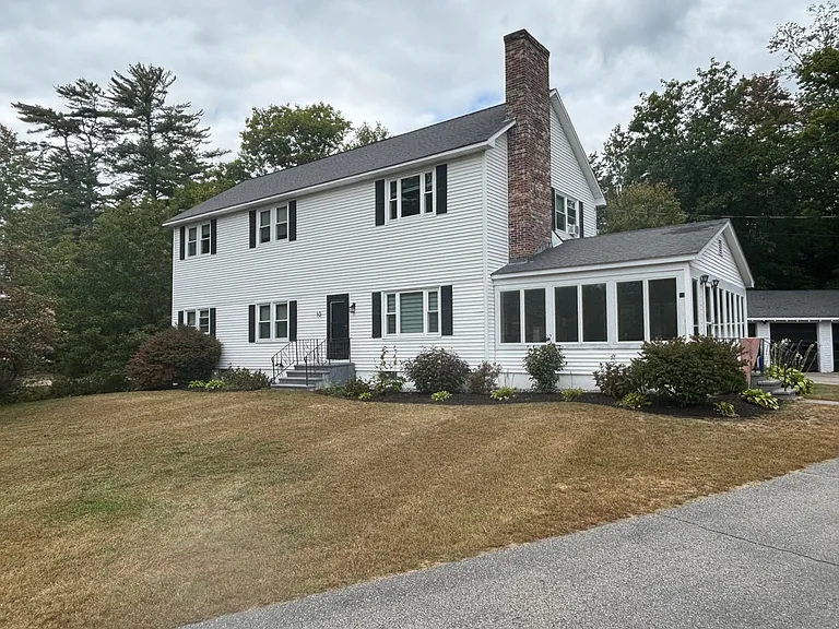 8 Black Point Rd — Photo 3