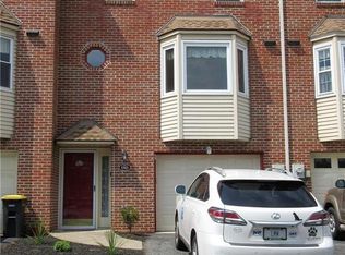 1921 Georgia Dr, Whitehall, PA 18052