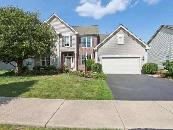 1128 Teasel Ln, Naperville, IL 60504