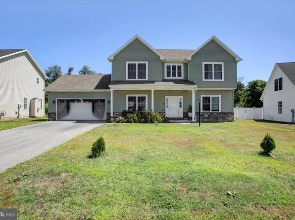 238 Parkway Dr, Mount Holly Springs, PA 17065