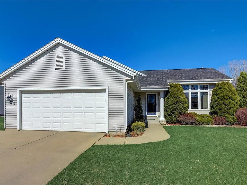 1st image of 305 Rempe Dr