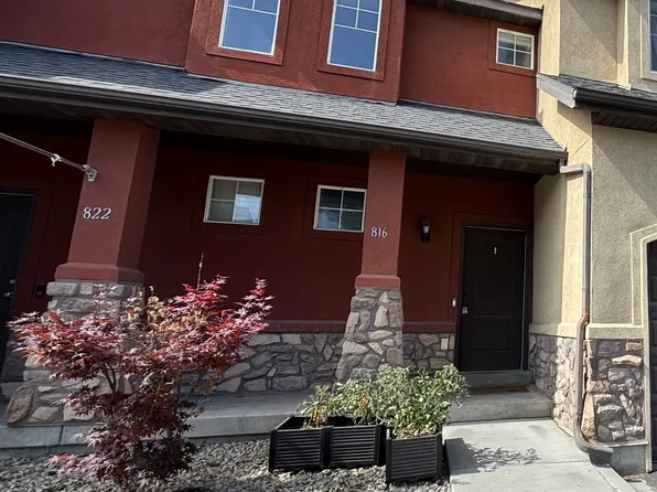 816 W Via Papiano St, Pleasant Grove, UT 84062