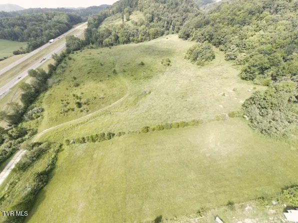 680 Oakwood Rd, Blountville, TN 37617