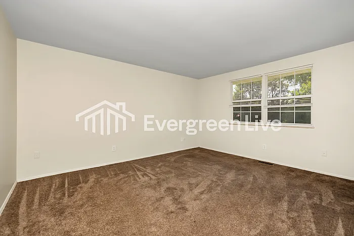 8346 Eagle Pass Dr — Photo 8