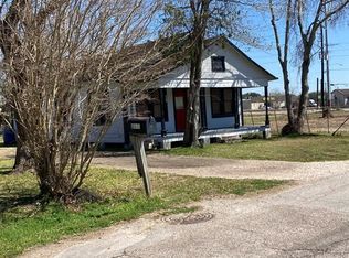 8903 Charity St, Needville, TX 77461