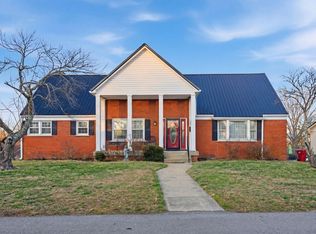 102 Sonley Dr, Cynthiana, KY 41031