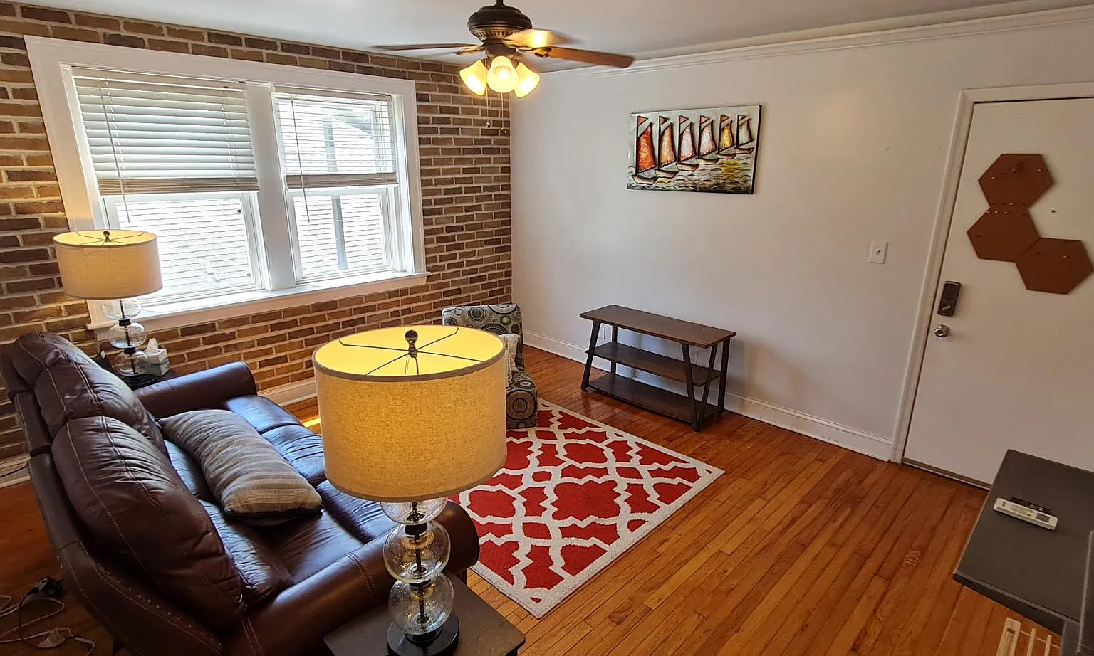 9641 Norfolk Ave — Photo 1