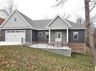 225 Downing Cv, Paducah, KY 42001