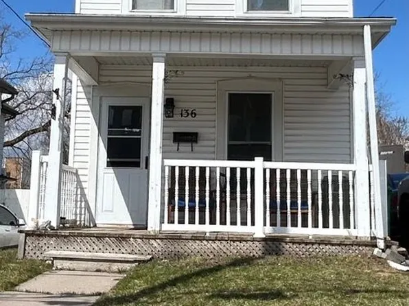 136 Robinson St, Peterborough, ON K9H 1G2