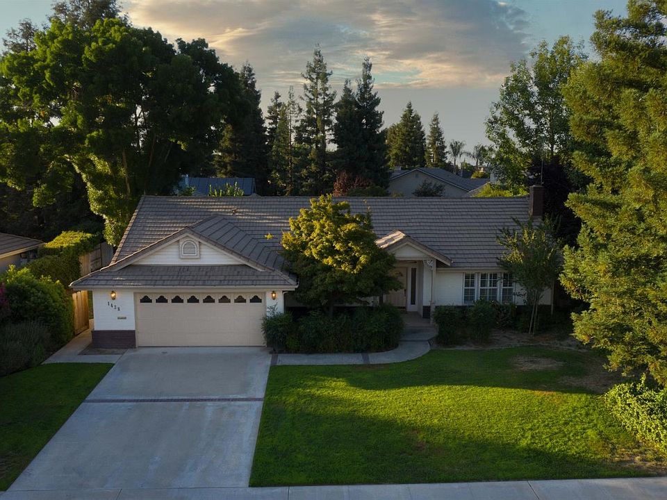 1st image of 1438 E Feemster Ave