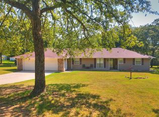 11 Cedar Ln, Shawnee, OK 74801