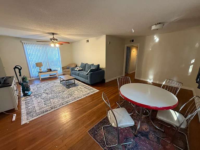 4977 Springhill Dr — Photo 2
