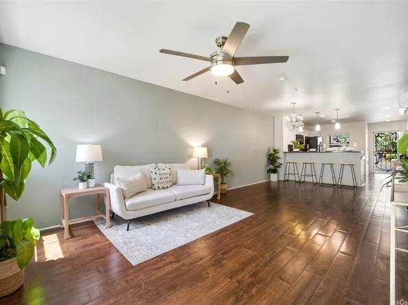 801 Kakala St APT 704, Kapolei, HI 96707