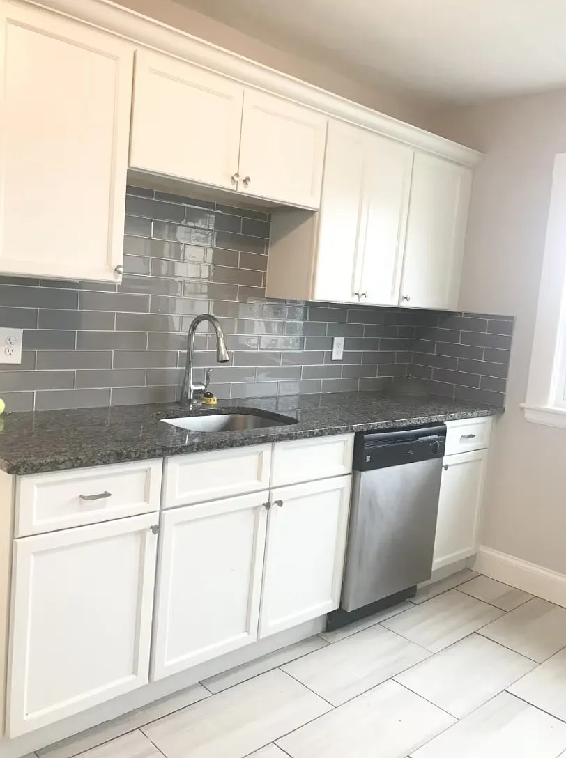 2 bed, 9999 sqft, $2,500 — Photo 1