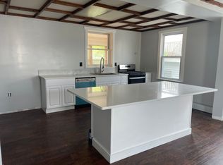 41 Chapel St #2, Lowell, MA 01852