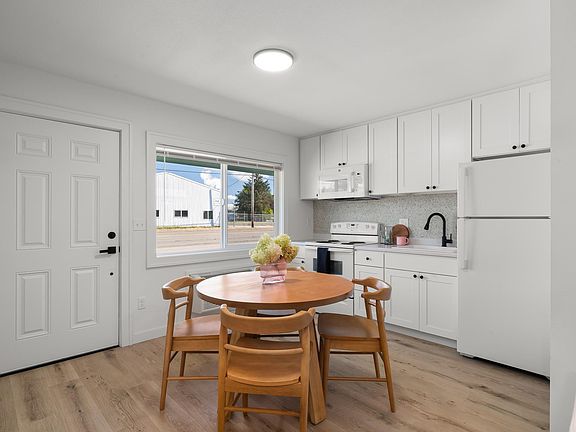 5th image of 125 S West Blvd #6