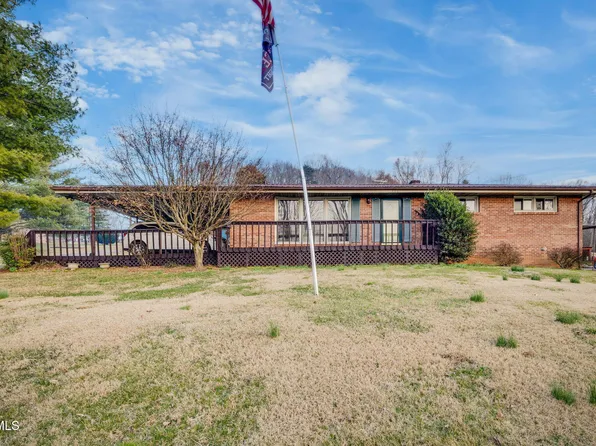 402 Hurd Rd, Church Hill, TN 37642