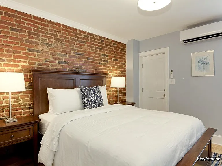 314 A St NE #1 — Photo 9