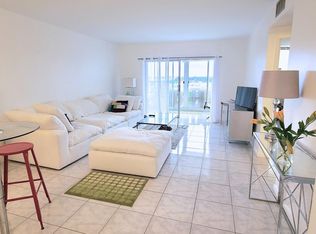 4330 Hillcrest Dr APT 705, Hollywood, FL 33021