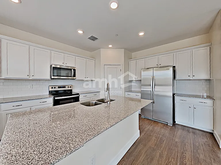 5949 W Columbine Dr — Photo 5