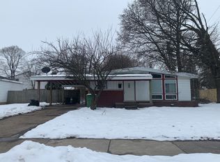 2414 Hopkins Ave, Lansing, MI 48912