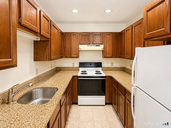 2nd image of 37 E Albert St APT 1