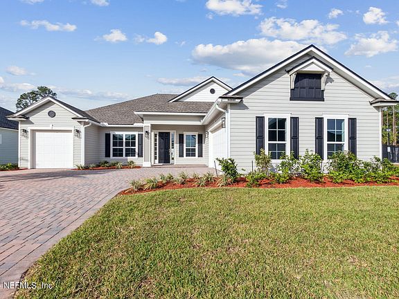 2nd image of 94989 PALM POINTE Drive S #0121