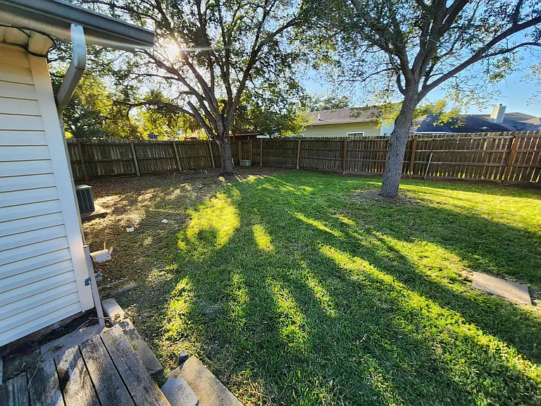6741 Heavens Gate Dr — Photo 20