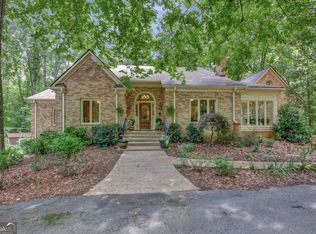 6 Pinegate Ct, Peachtree City, GA 30269