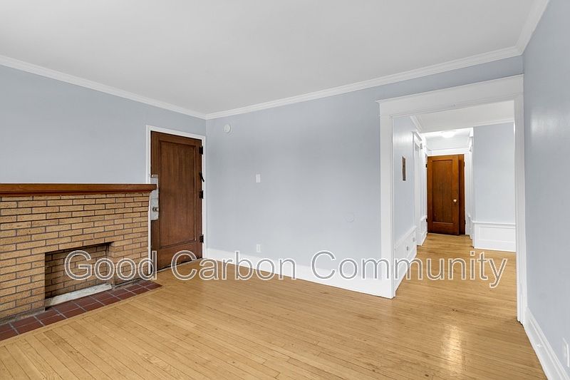 1st image of 8 E Depew Ave APT 3