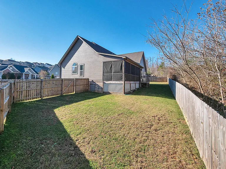 8052 Burgundy Cir — Photo 26