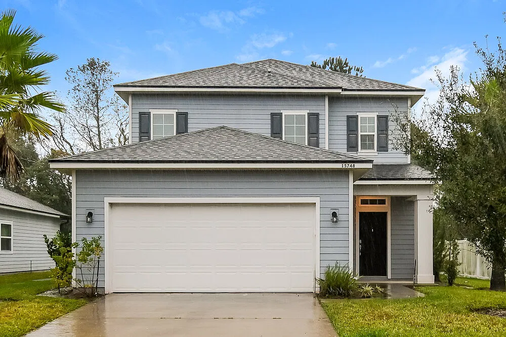 4 bed, 2.5 bath, 2070 sqft, $2,240 — Photo 1