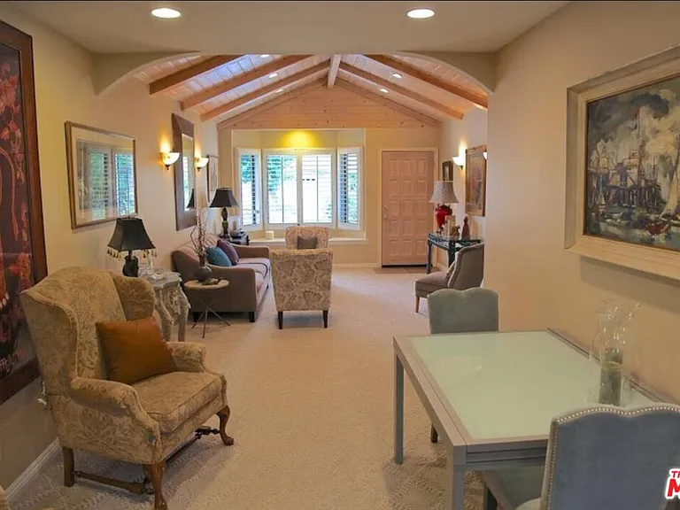 4930 Garden Grove Ave — Photo 2