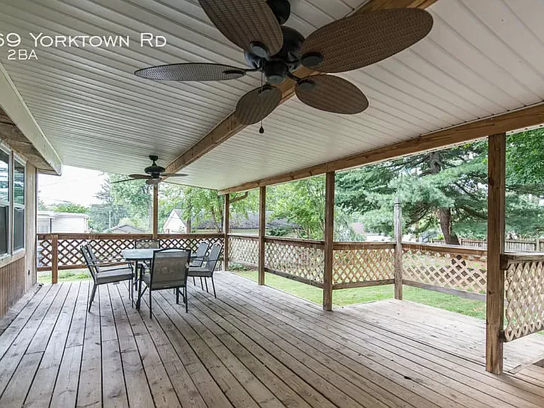 1769 Yorktown Rd — Photo 7