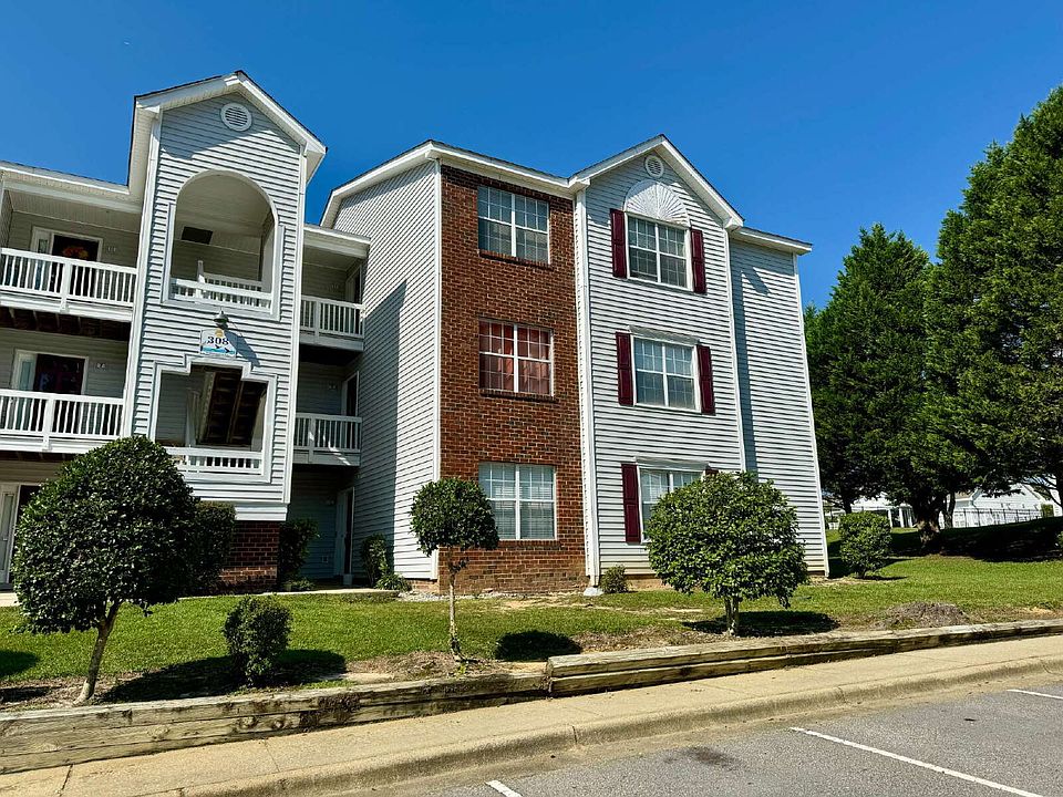 1st image of 308-4 Waterdown Dr