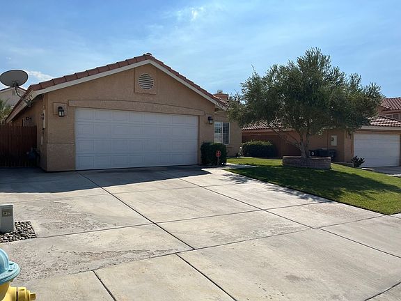 2nd image of 17599 Landis Dr