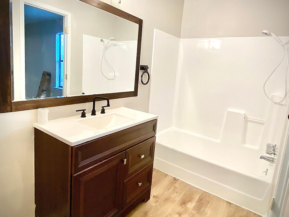 2815 Frazier Ave, Fort Worth, TX 76110 Zillow